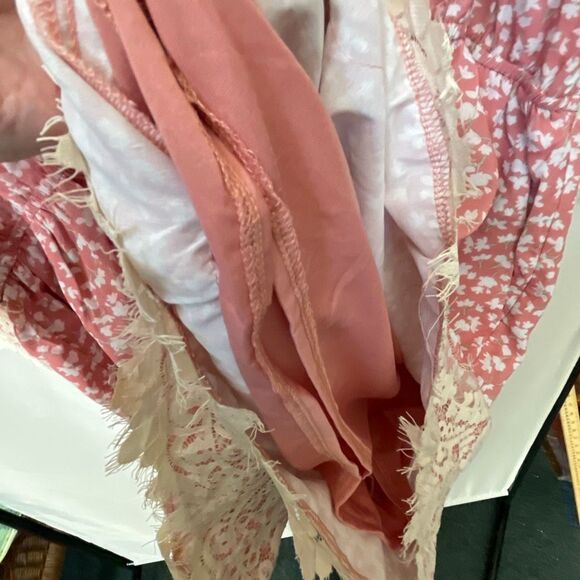 NWT J.NNA size 2X jumpsuit Romper floral bell sleeves lace. - Picture 8 of 16